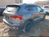 Volkswagen Taos 1.5T Se 3VVEX7B23PM379660 photo