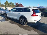Volvo V60 Cross Country B5 Plus YV4L12WK0S2149799 fotografie
