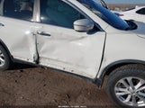 Nissan Rogue Sv 5N1AT2MV9FC922329 снимка