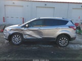 Ford Escape Titanium 1FMCU9J97JUC53843 снимка