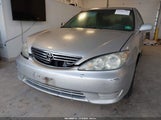 Toyota Camry Le 4T1BE32K56U644309 снимка