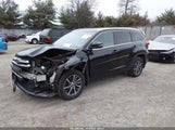 Toyota Highlander Xle 5TDJZRFH7JS543274 снимка