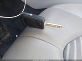 Toyota Camry Se 4T1G11AK9MU525117 photo