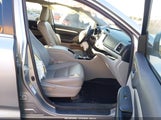 Toyota Highlander Xle V6 5TDKKRFH9GS502016 снимка