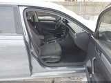 Volkswagen Passat 2.0T S 1VWAA7A33LC002098 снимка