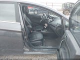 Ford Fiesta Titanium 3FADP4FJ4HM146663 fotografie