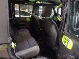 Jeep Wrangler 4-Door Sport S 4X4 1C4HJXDG0PW567283 fotografie