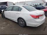 Honda Accord 2.4 Lx 1HGCP2F32BA123755 снимка