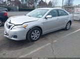 Toyota Camry Le 4T4BF3EK7AR012435 снимка