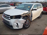 Toyota Highlander Xle 5TDKZRFH7KS555799 снимка