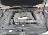 Porsche Cayenne Platinum Edition WP1AA2A24JKA05168 снимка