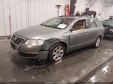 Volkswagen Passat 2.0T WVWLK73C97E014563 снимка