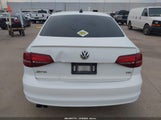 Volkswagen Jetta 1.8T Sport 3VWD17AJ2GM237110 fotografie