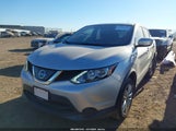 Nissan Rogue Sport S JN1BJ1CP1JW155579 photo