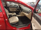 Hyundai Elantra Se KMHD74LF2HU408052 снимка