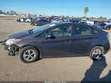 Toyota Prius Two JTDKN3DU8F0443448 снимка