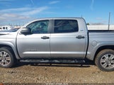 Toyota Tundra Sr5 4.6L V8 5TFEM5F11EX079572 photo