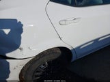 Toyota Corolla Le 2T1BURHE7EC205717 снимка