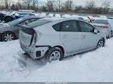 Toyota Prius Two JTDKN3DU7E1739375 fotografie