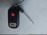 Toyota Camry Le 4T1BE32K52U569427 снимка