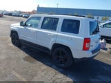 Jeep Patriot Altitude Edition 1C4NJRBB8FD356882 fotografie