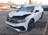 Volkswagen Tiguan 2.0T Se R-Line Black 3VVCB7AX7NM007366 снимка