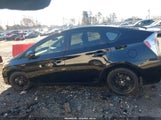 Toyota Prius Two JTDKN3DU7E1801745 снимка