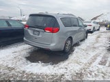 Chrysler Pacifica Touring L 2C4RC1BG8JR317983 снимка