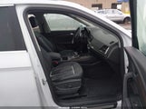 Audi Q5 Premium Plus 45 Tfsi Quattro S Tronic WA1BAAFYXM2070537 photo