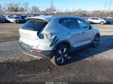 Volvo Xc40 T5 Momentum YV4162UK1L2325451 fotografie