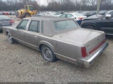Lincoln Town Car Cartier 1LNBM83F0KY600822 photo