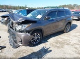 Toyota Highlander Xle 5TDKZRFH0KS306258 снимка
