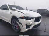 Maserati Levante Modena ZN661YUM3NX381505 fotografie