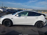 Tesla Model Y Long Range Dual Motor All-Wheel Drive 5YJYGDEE1MF089823 photo