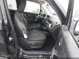 Jeep Renegade 75Th Anniversary ZACCJABT9GPC70243 photo