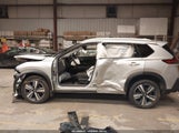 Nissan Rogue Platinum Intelligent Awd JN8BT3DD4PW303910 fotografie