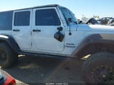 Jeep Wrangler Unlimited Sport 1C4BJWDG9FL570182 fotografie
