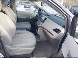 Toyota Sienna Xle V6 5TDYK3DC3BS098055 снимка