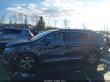 Chrysler Pacifica Touring-L Plus 2C4RC1EG7HR555832 снимка