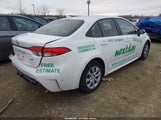 Toyota Corolla Le JTDEPMAE8MJ185305 снимка