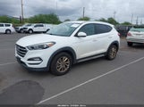 Hyundai Tucson Se KM8J33A41HU401829 снимка