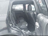 Mitsubishi Outlander Es 2.4 S-Awc/Le 2.4 S-Awc/Se 2.4 S-Awc/Sel 2.4 S-Awc/Sp 2.4 S-Awc JA4AZ3A38LZ040566 fotografie