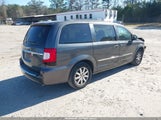 Chrysler Town & Country Touring 2C4RC1BG9GR231882 fotografie