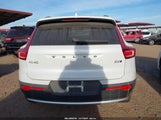 Volvo Xc40 B5 Core Bright Theme YV4L12UJ2S2591025 снимка