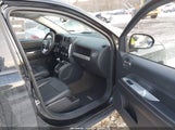 Jeep Compass Latitude 1C4NJCEA6GD769806 снимка