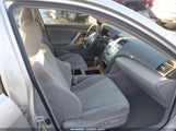 Toyota Camry Xle 4T1BE46K47U184223 photo