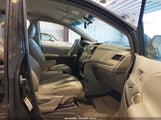 Toyota Sienna Le V6 5TDKK3DC0BS006700 снимка