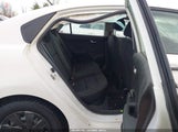 Kia Rio Lx 3KPA24AB6JE063733 снимка