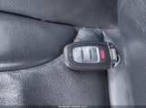 Audi A4 2.0T Premium WAUFFAFL0CN017286 fotografie
