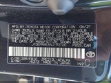 Toyota Corolla Le JTDEPMAE6NJ193100 снимка